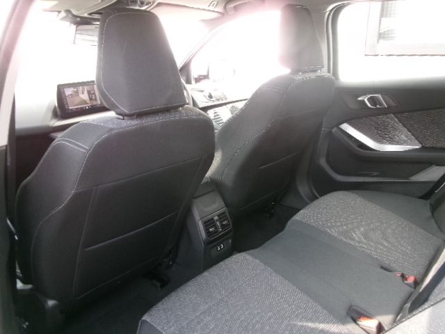 BMW 1SERIES 2025 Image 31