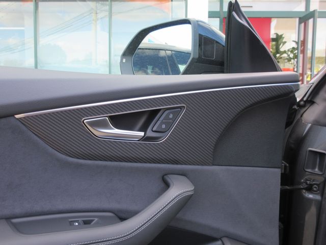 AUDI SQ8 2024 Image 31