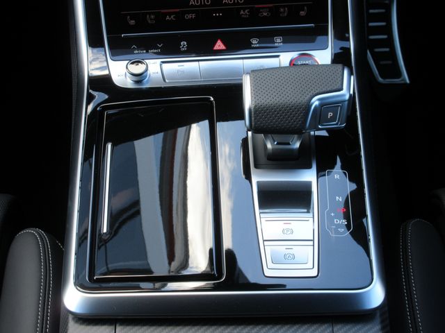 AUDI SQ8 2024 Image 31