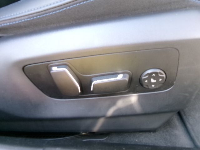 BMW 5SERIES SEDAN 2024 Image 31