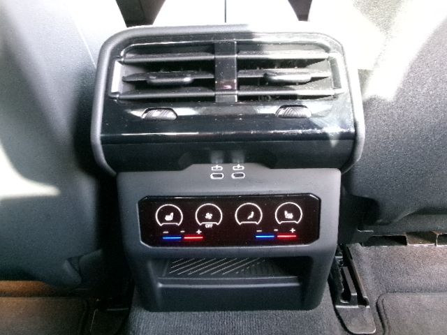 BMW 5SERIES SEDAN 2024 Image 31