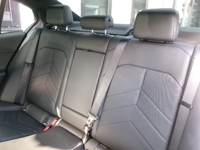 BMW 5SERIES SEDAN 2024 Image 31