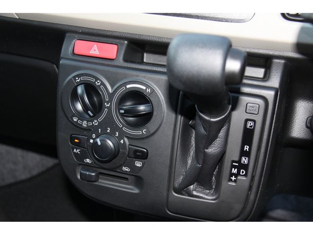 SUZUKI ALTO  4WD 2020 Image 31