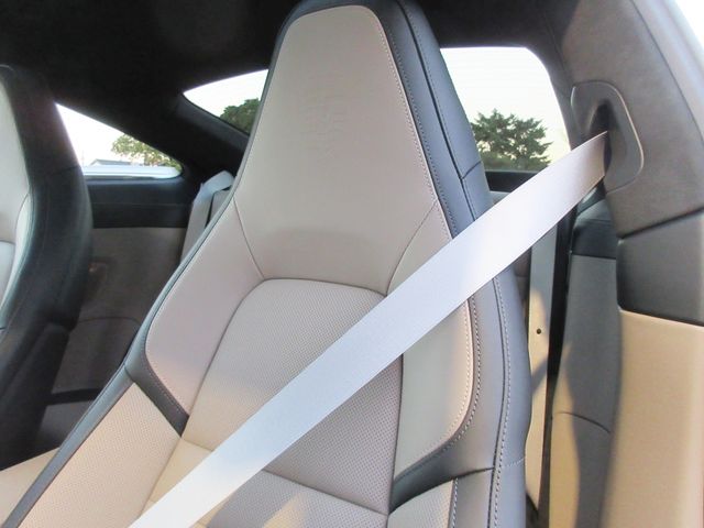 PORSCHE 911 2025 Image 31