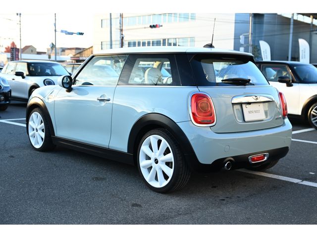 BMW MINI COOPER 2017 Image 31