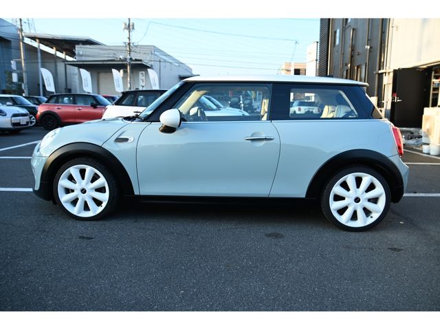 BMW MINI COOPER 2017 Image 31