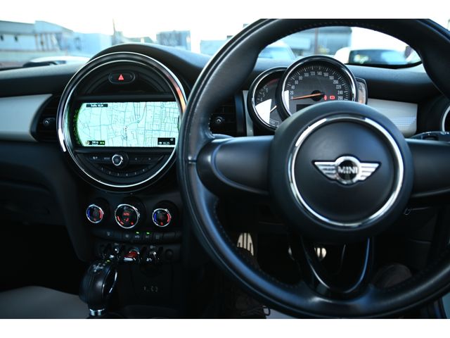 BMW MINI COOPER 2017 Image 31