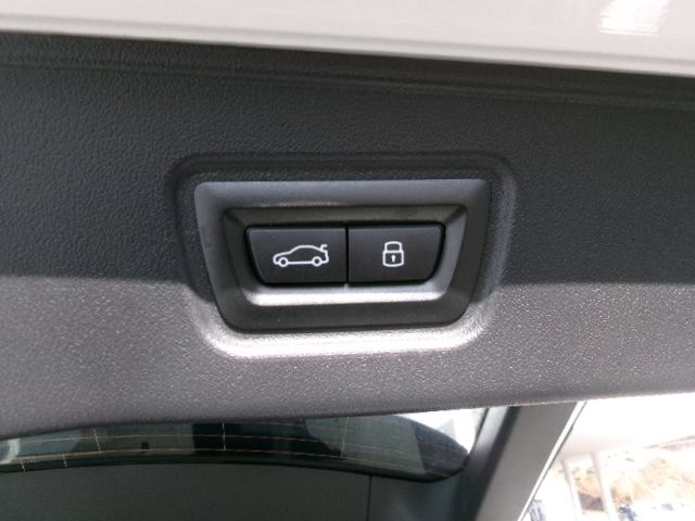 BMW 5SERIES TOURING 2025 Image 31