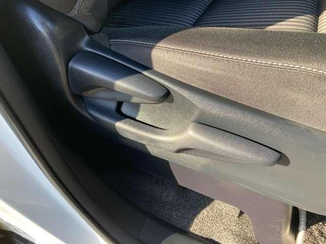 TOYOTA VOXY 4WD 2018 Image 31