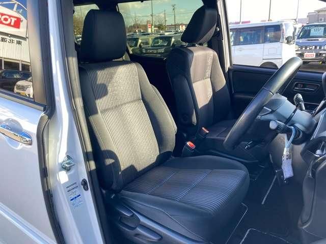 TOYOTA VOXY 4WD 2018 Image 31