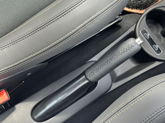 FIAT ABARTH 695 2024 Image 31