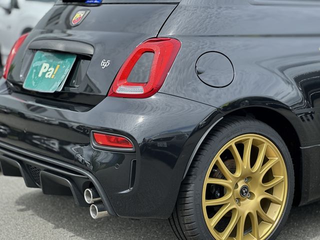 FIAT ABARTH 695 2024 Image 31