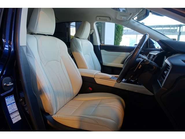 TOYOTA LEXUS RX450H AWD 2022 Image 31