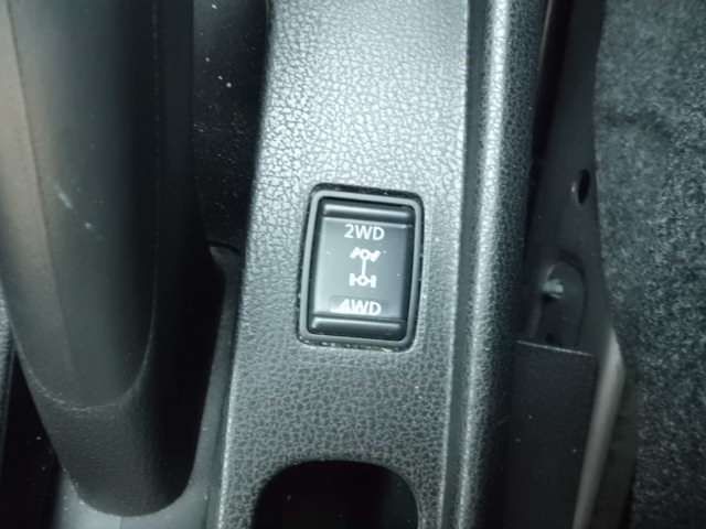 NISSAN NOTE 4WD 2014 Image 31