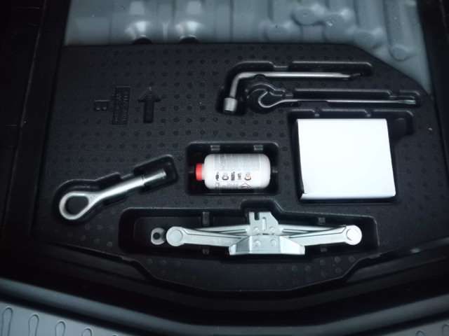 NISSAN NOTE 4WD 2014 Image 31