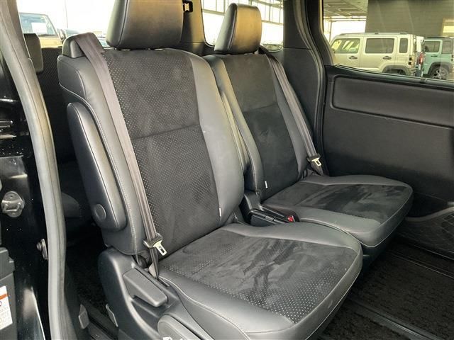 TOYOTA VOXY 2020 Image 31