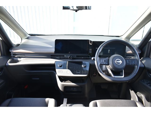 NISSAN SERENA  WG 2024 Image 31