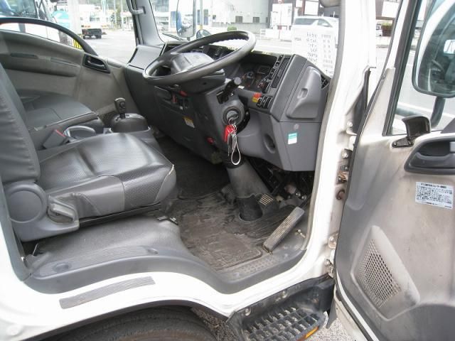 ISUZU ELF 2008 Image 31