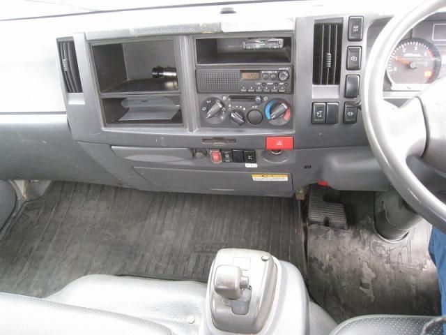 ISUZU ELF 2008 Image 31