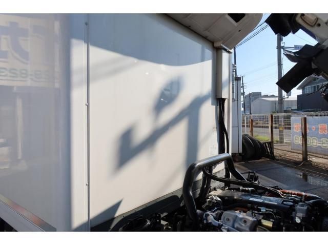 ISUZU ELF 2020 Image 31