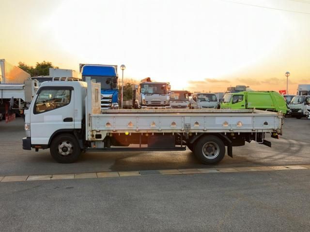 MITSUBISHI CANTER 2020 Image 31