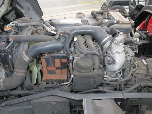 ISUZU FORWARD 2018 Image 31