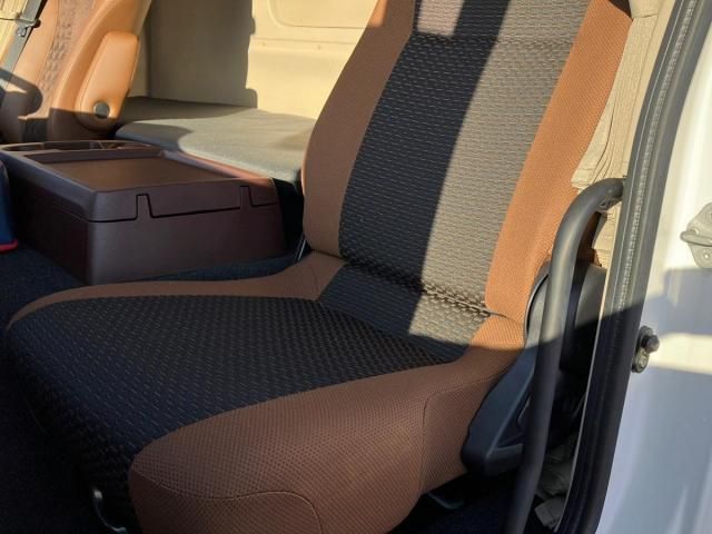 HINO PROFIA 2025 Image 31