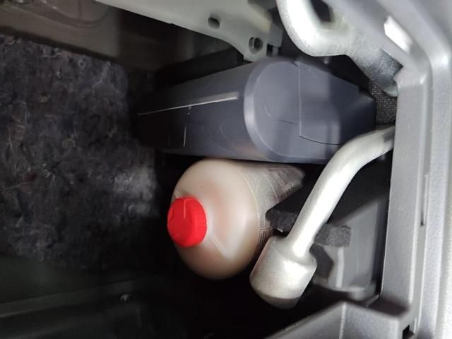 NISSAN ELGRAND 2014 Image 31