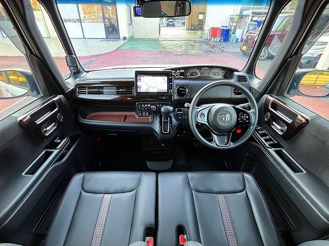 HONDA N BOX CUSTOM 2022 Image 31