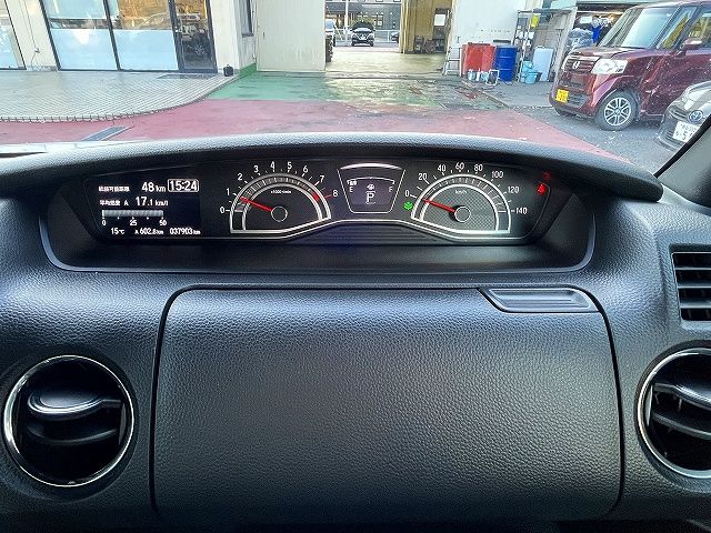 HONDA N BOX CUSTOM 2022 Image 31