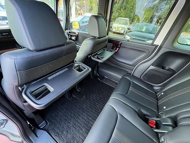 HONDA N BOX CUSTOM 2022 Image 31