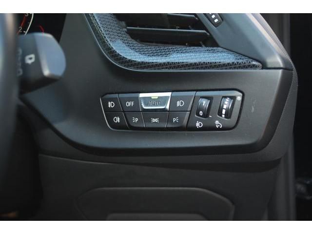 BMW 1SERIES 2020 Image 31