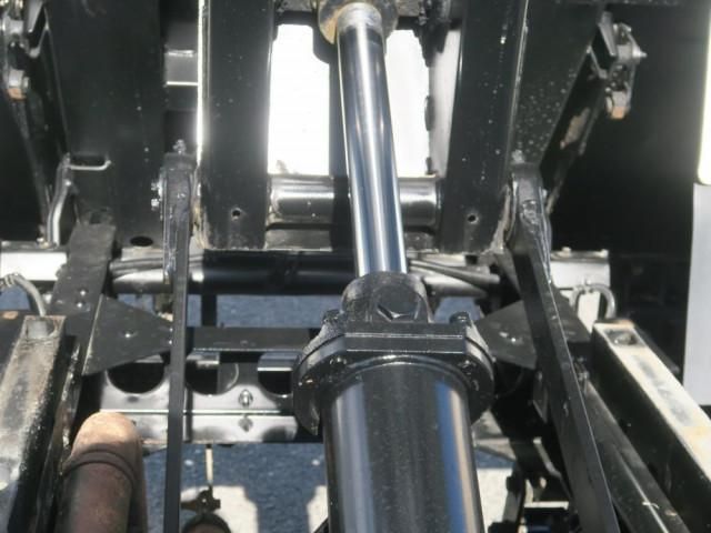 ISUZU ELF 2019 Image 31