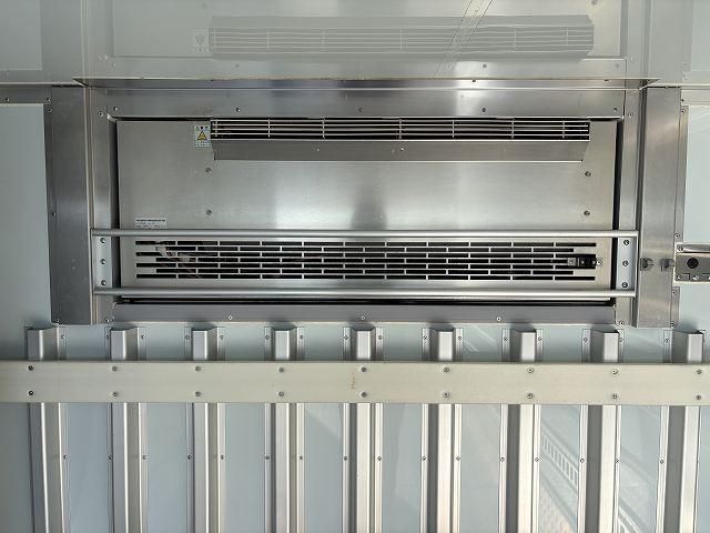 ISUZU ELF 2021 Image 31