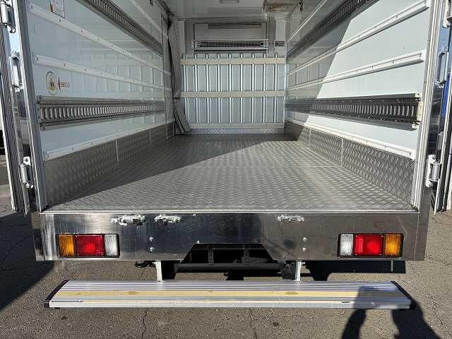 ISUZU ELF 2021 Image 31