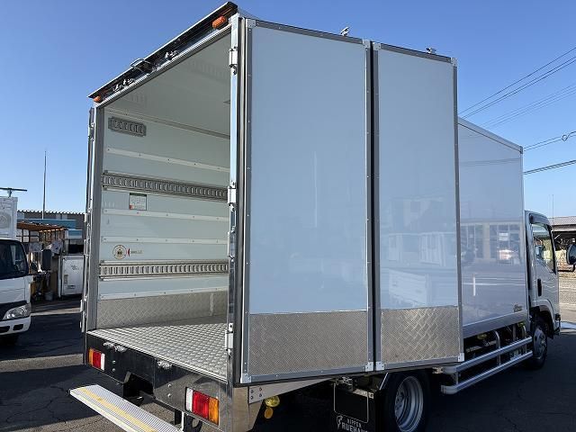 ISUZU ELF 2021 Image 31