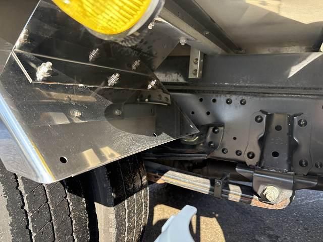 ISUZU ELF 2021 Image 31