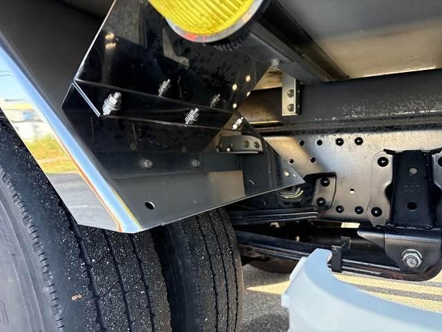 ISUZU ELF 2021 Image 31