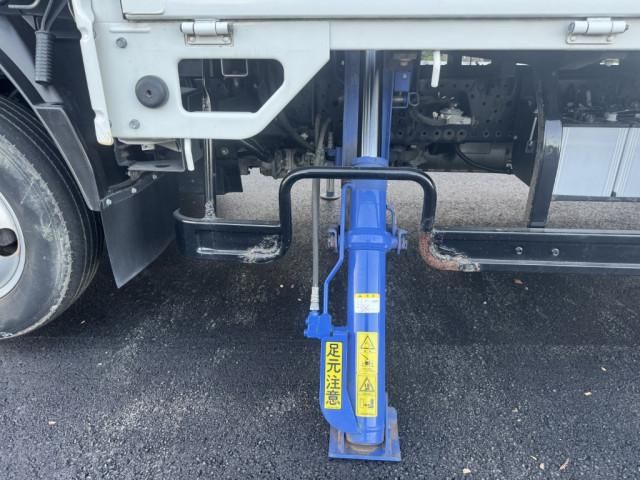 ISUZU ELF 2020 Image 31