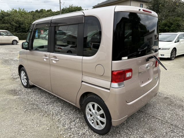 DAIHATSU TANTO 2009 Image 31