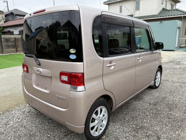 DAIHATSU TANTO 2009 Image 31