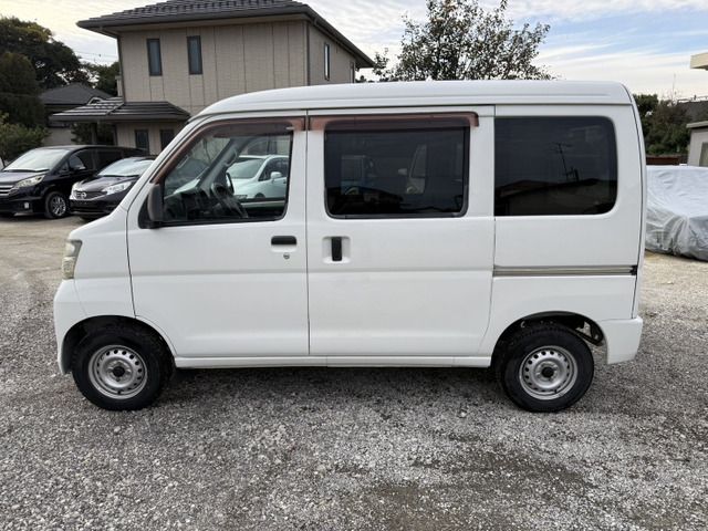 DAIHATSU HIJET CARGO 2013 Image 31