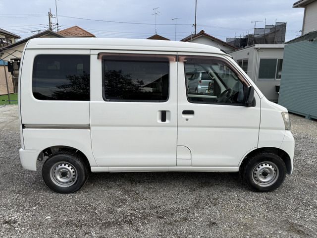 DAIHATSU HIJET CARGO 2013 Image 31