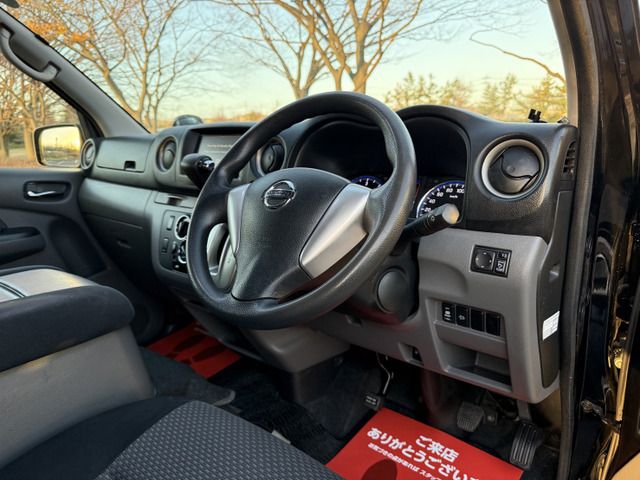 NISSAN NV350 CARAVAN 4WD 2014 Image 31