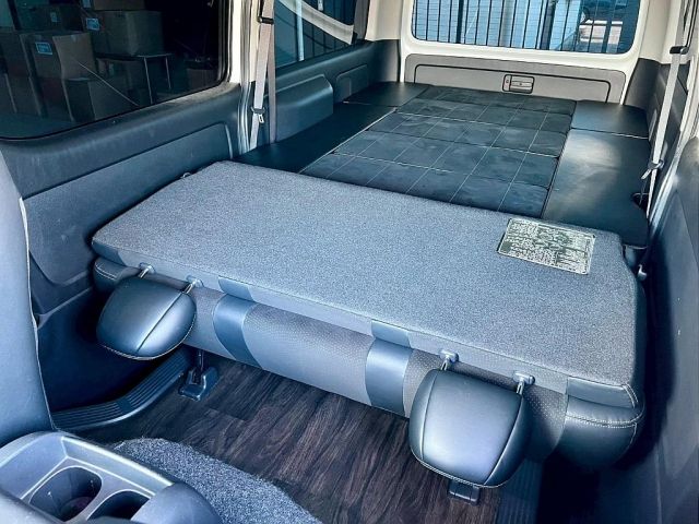 TOYOTA HIACE VAN 2WD 2019 Image 31