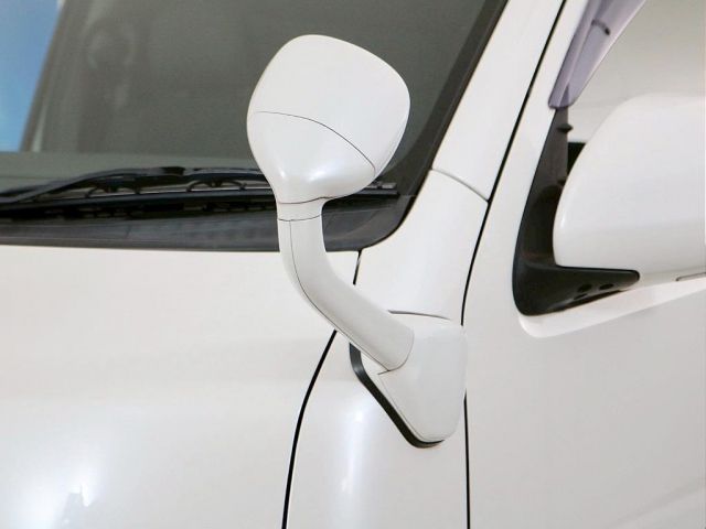 TOYOTA HIACE VAN 2WD 2019 Image 31