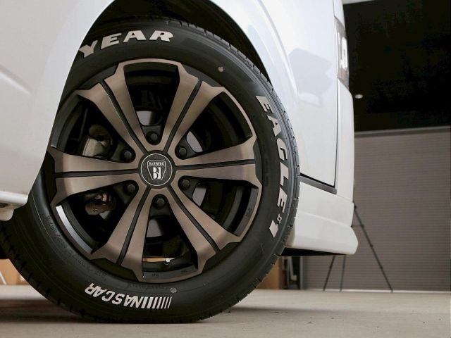 TOYOTA HIACE VAN 2WD 2019 Image 31