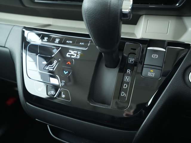 MITSUBISHI DELICA MINI 2023 Image 31