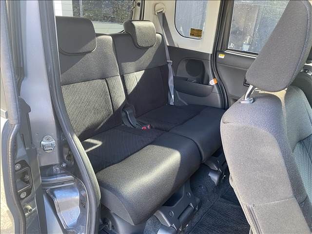 DAIHATSU TANTO CUSTOM 2014 Image 31