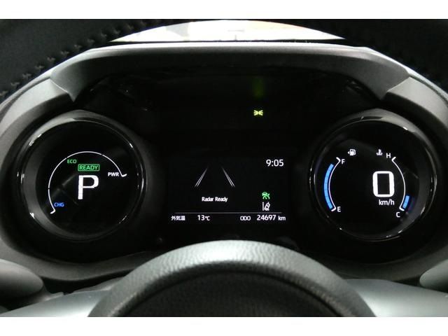 TOYOTA YARIS HYBRID 2020 Image 31